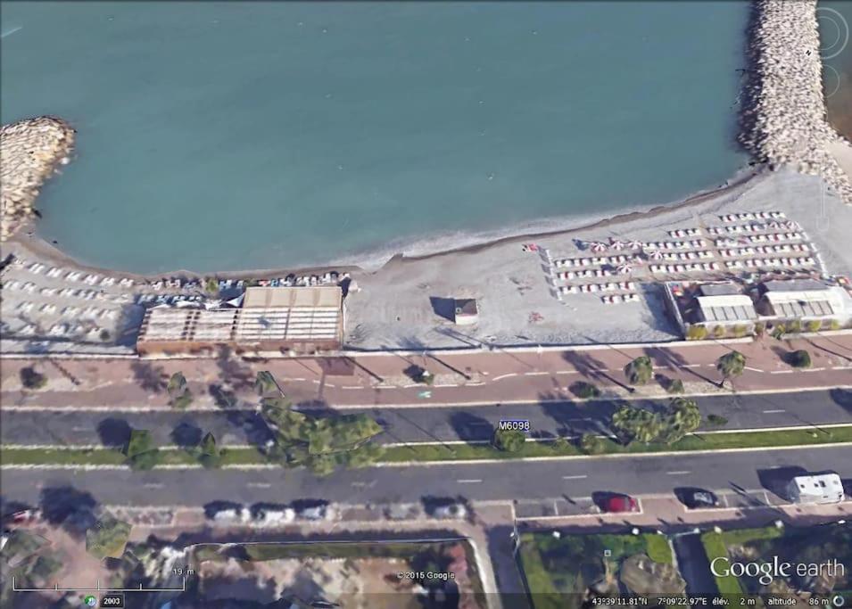 Appart Dans Maison 2 Km De La Plage Villeneuve-Loubet Exterior photo